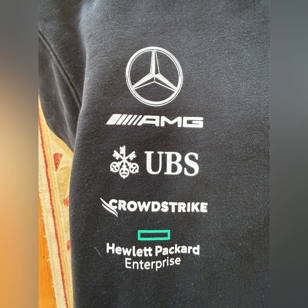 AMG Petronas Tommy Hilfiger F1 Team Hoodie Sponsor Logo  Size XL Mercedes - Picture 8 of 11
